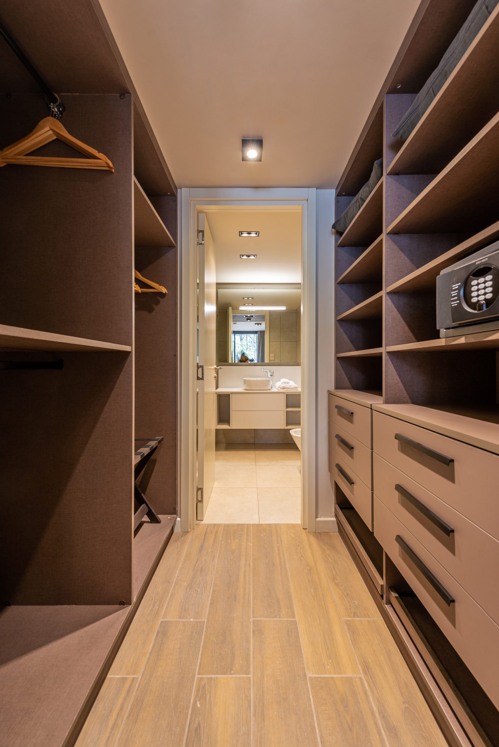 GETT HOTEL MOLVENTO